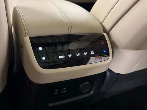 Used 2023 INFINITI QX60 Luxe w/ Performance Audio Package AWD/4WD image 35