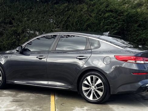 Used 2019 Kia Optima S image 6