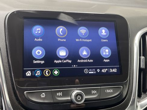 Certified 2022 Chevrolet Equinox Premier w/ LPO, Floor Liner Package image 18