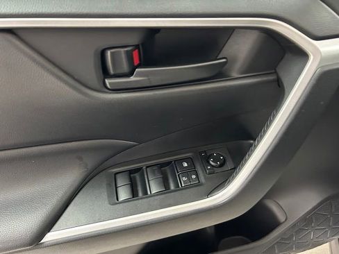 Used 2020 Toyota RAV4 LE w/ All Weather Liner Package FWD image 18
