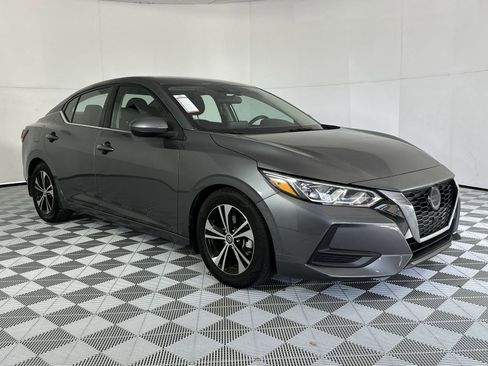 Certified 2021 Nissan Sentra SV w/ Trunk Package FWD image 2