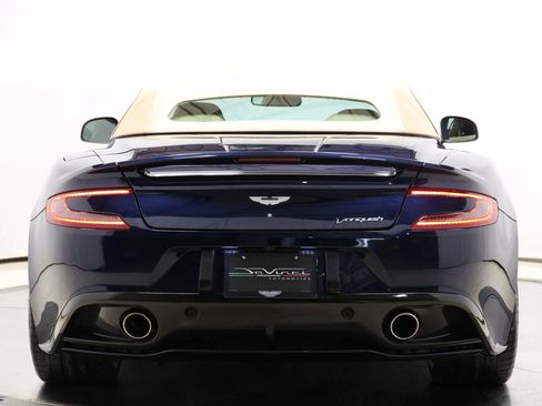 Used 2016 Aston Martin Vanquish Volante Convertible 2D image 49