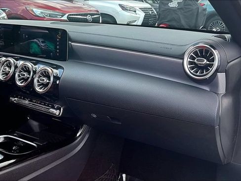 Used 2019 Mercedes-Benz A 220 w/ AMG Line image 15