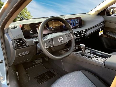 New 2026 Nissan Sentra SV w/ SV Convenience Package FWD image 7