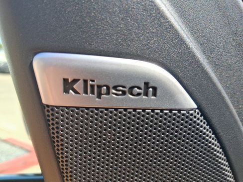 New 2026 Nissan Armada SL w/ Captain's Chari Seat Package image 25