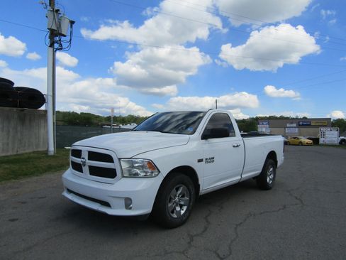 Used 2014 RAM 1500 Tradesman w/ Power & Remote Entry Group RWD image 10