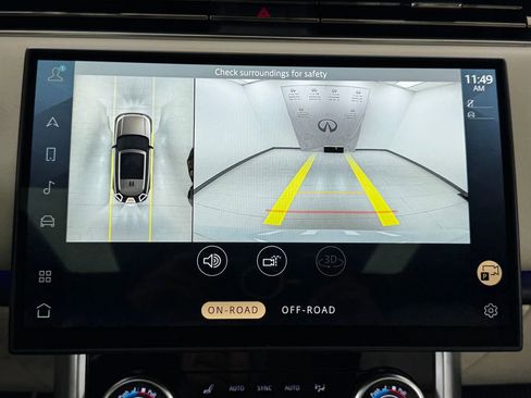 Used 2023 Land Rover Range Rover SE image 20