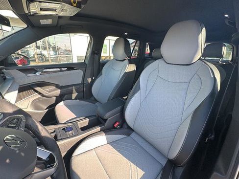 New 2026 Volkswagen Tiguan SE R-Line FWD image 14