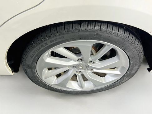 Used 2017 Acura ILX FWD image 29