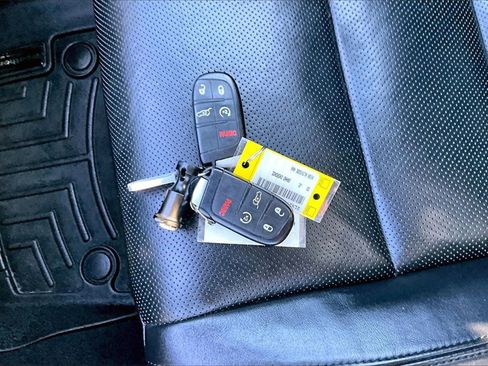 Certified 2020 Jeep Grand Cherokee High Altitude image 33