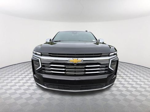 Used 2025 Chevrolet Tahoe Premier RWD image 2