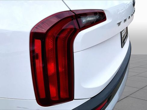 Used 2021 Kia Telluride LX FWD image 27