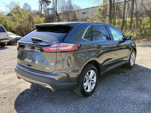 Used 2019 Ford Edge SEL w/ Equipment Group 201A image 4