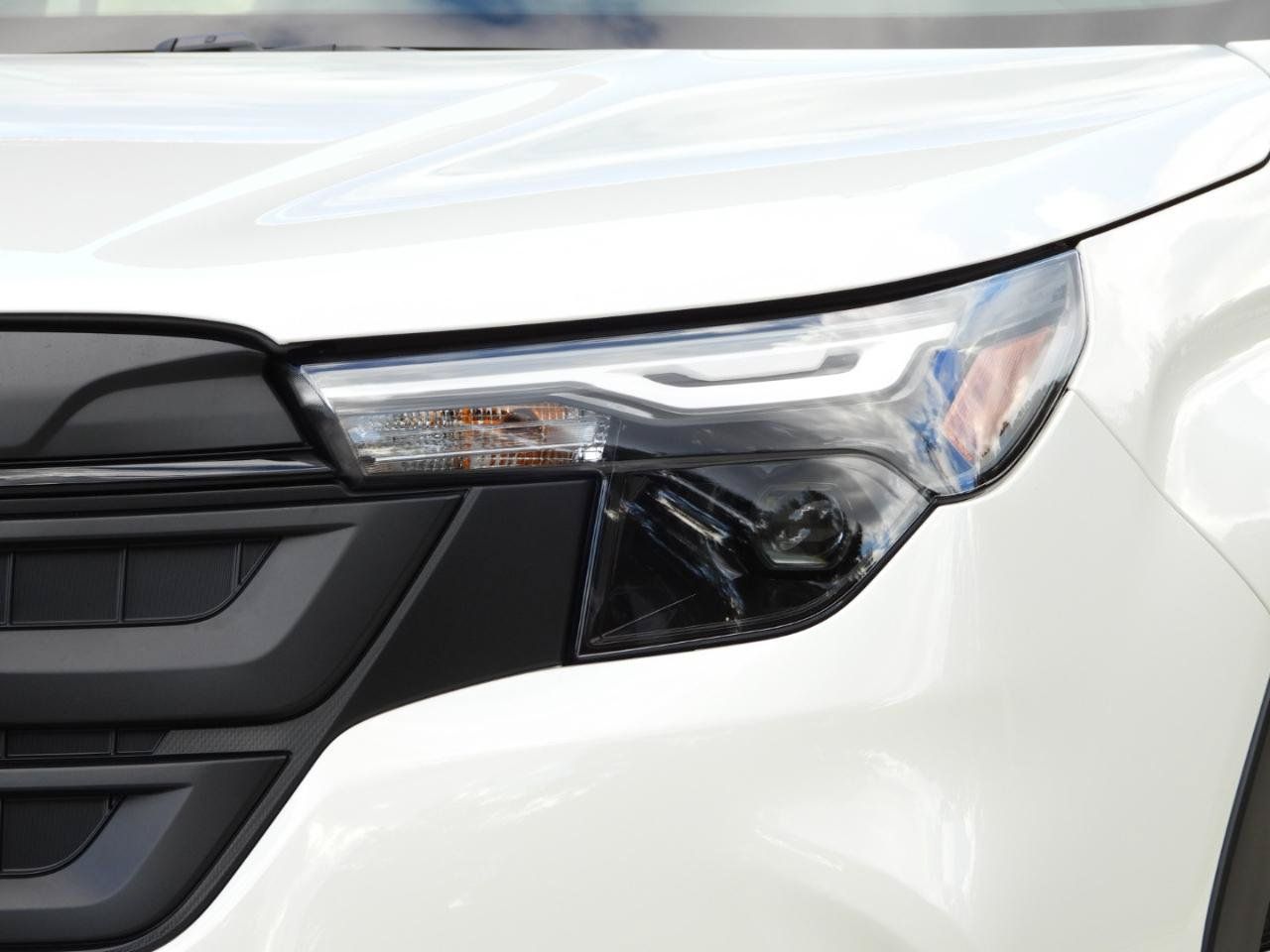 Used 2026 Subaru Forester AWD/4WD image 4