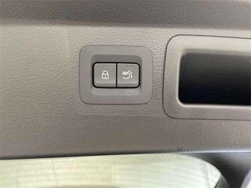 Used 2025 MAZDA CX-50 2.5 Turbo w/ Premium Plus Pkg image 16