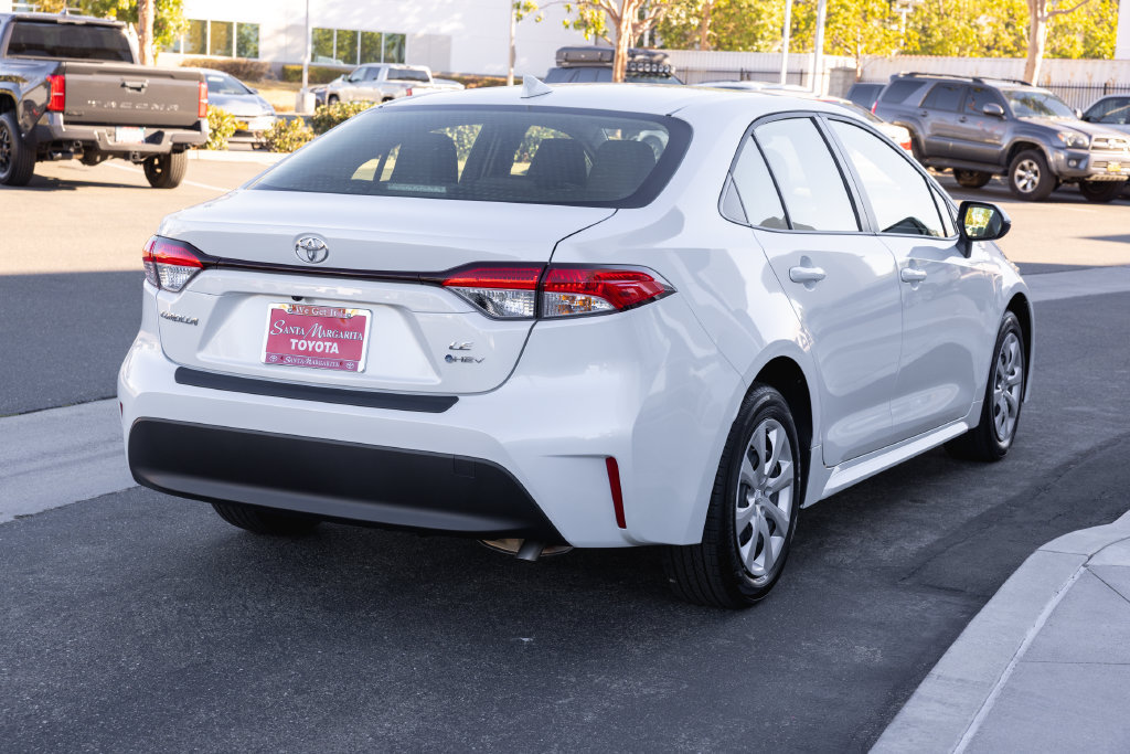 Certified 2026 Toyota Corolla LE FWD image 5