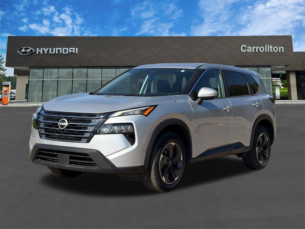 Used 2025 Nissan Rogue SV FWD image 1
