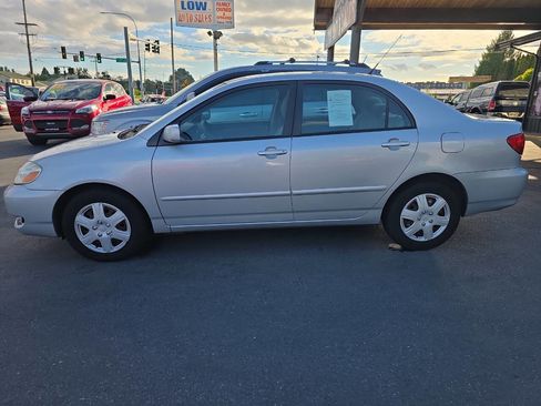 Used 2006 Toyota Corolla LE FWD image 4