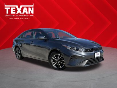 Used 2024 Kia Forte LXS