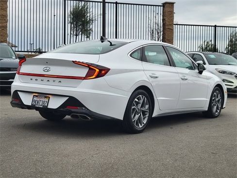 Certified 2023 Hyundai Sonata SEL image 2