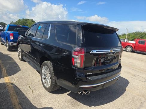Used 2021 Chevrolet Tahoe Premier w/ Premium Package AWD/4WD image 7