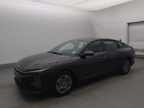 Used 2025 Kia K4 FWD image 2