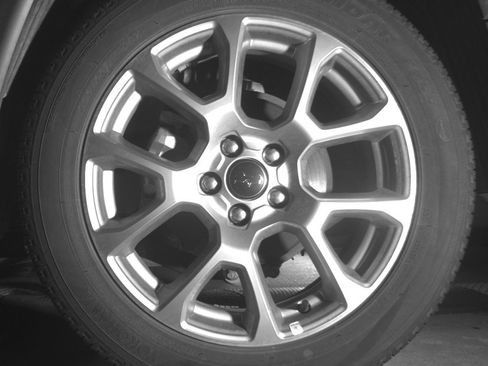 Used 2025 Jeep Compass Limited image 14