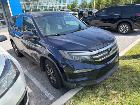 Used 2018 Honda Pilot EX image 2