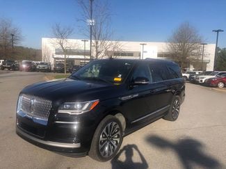 Used 2022 Lincoln Navigator L Reserve video 1