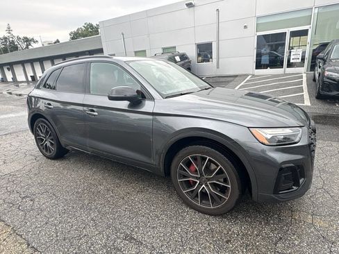 Used 2023 Audi SQ5 Premium Plus w/ Premium Plus Package AWD/4WD image 6