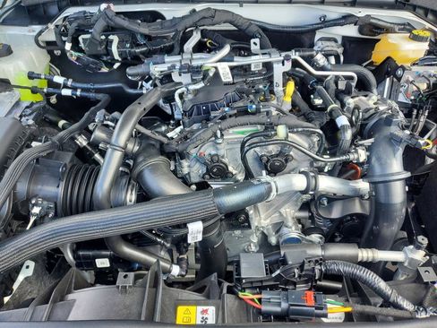 New 2025 Ford Bronco Big Bend image 11