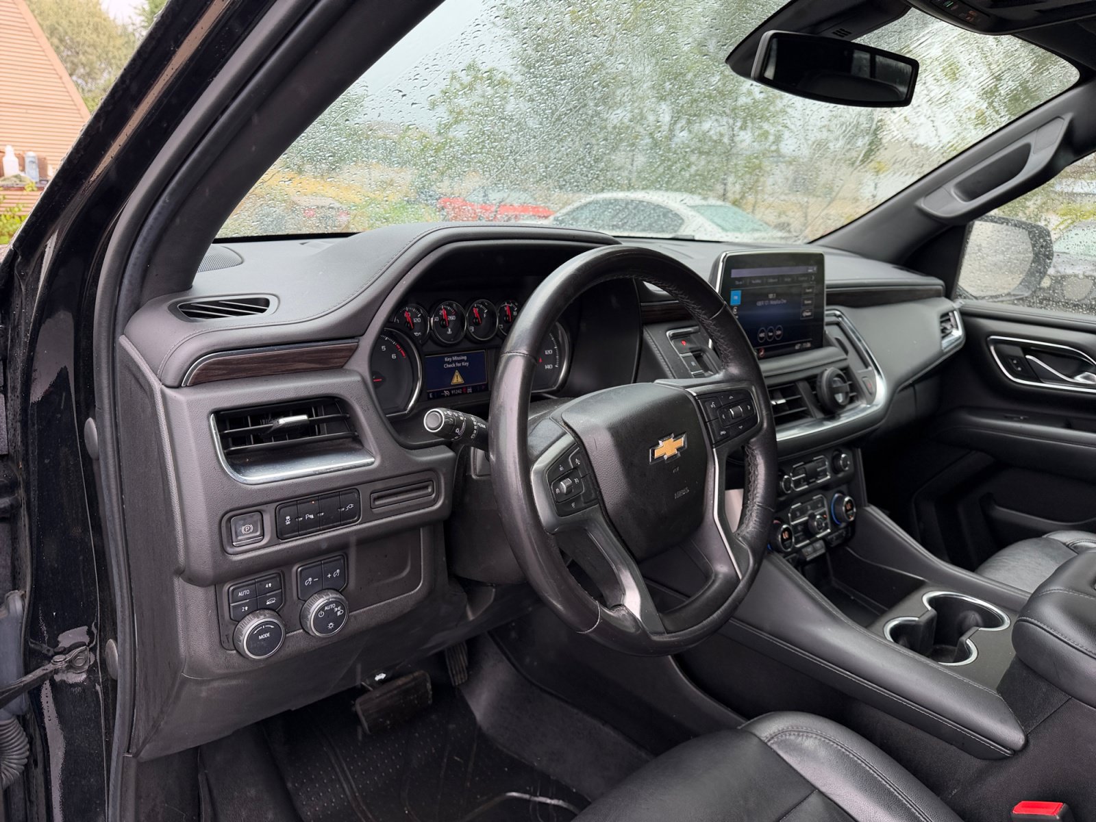 Used 2021 Chevrolet Tahoe LT AWD/4WD image 18