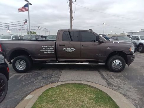Used 2021 RAM 3500 Big Horn w/ Level 1 Equipment Group AWD/4WD image 7