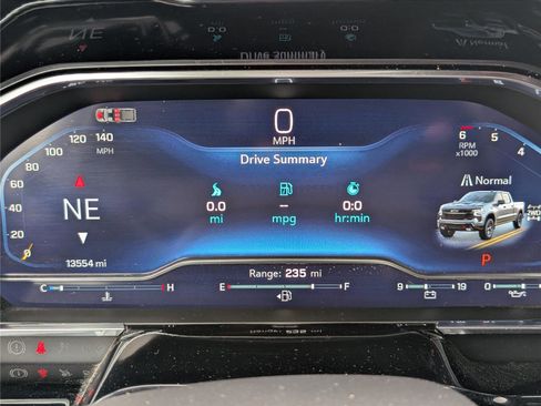 Used 2024 Chevrolet Silverado 1500 LT Trail Boss w/ Convenience Package II image 31