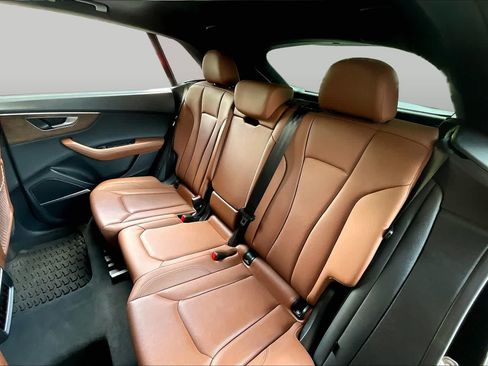Used 2024 Audi Q8 Premium Plus w/ Premium Plus Package AWD/4WD image 20