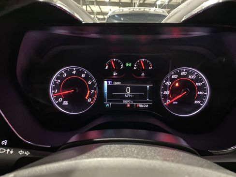 Used 2018 Chevrolet Camaro LT RWD image 11