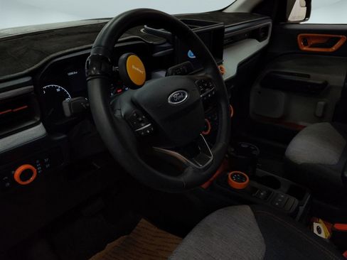 Used 2023 Ford Maverick XLT w/ XLT Luxury Package image 4