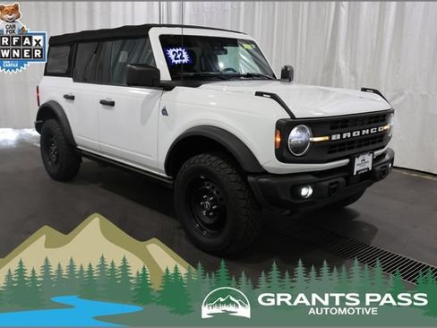Used 2022 Ford Bronco Black Diamond AWD/4WD image 1