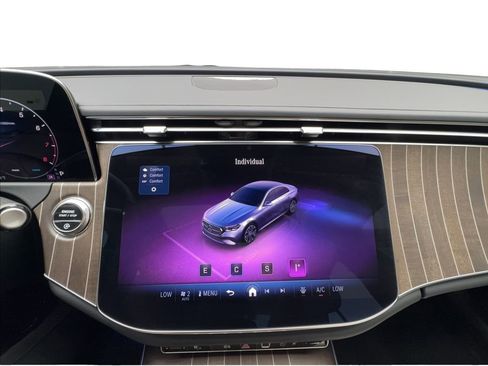 Used 2026 Mercedes-Benz E 350 Sedan image 43