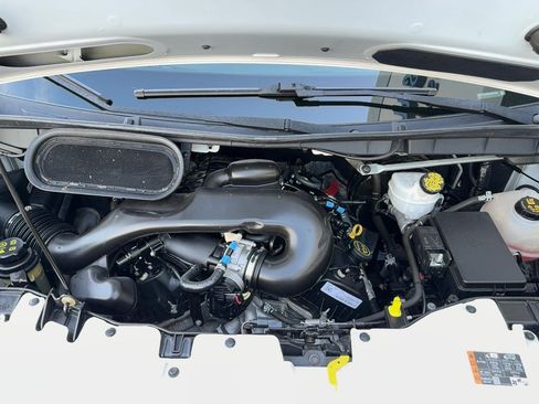 Used 2018 Ford Transit 250 148 Medium Roof RWD image 22