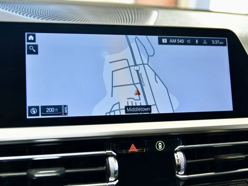 Used 2019 BMW 330i xDrive Sedan w/ Convenience Package image 13