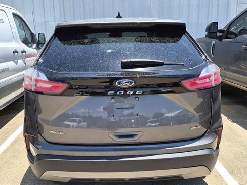 Used 2024 Ford Edge SEL AWD/4WD image 5