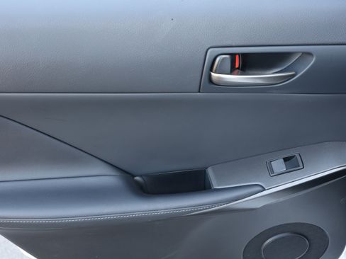 Used 2023 Lexus IS 350 F Sport image 33