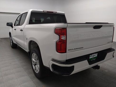 Used 2020 Chevrolet Silverado 1500 Custom w/ Custom Value Package RWD image 5