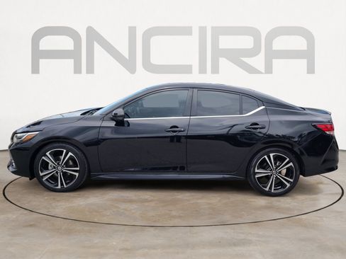 Used 2023 Nissan Sentra SR w/ SR Premium Package FWD image 11