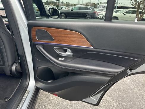 Certified 2025 Mercedes-Benz GLE 450 4MATIC image 31