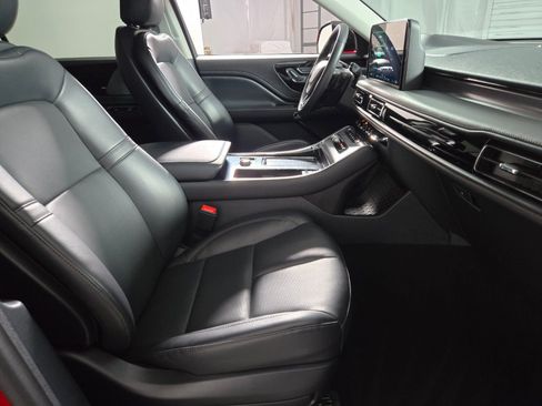 New 2026 Lincoln Aviator 2WD w/ Jet Appearance Package image 20