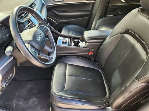 Used 2021 Jeep Grand Cherokee L Limited image 14