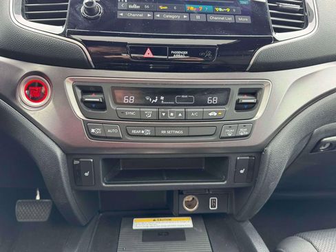 Used 2023 Honda Passport EX-L image 32