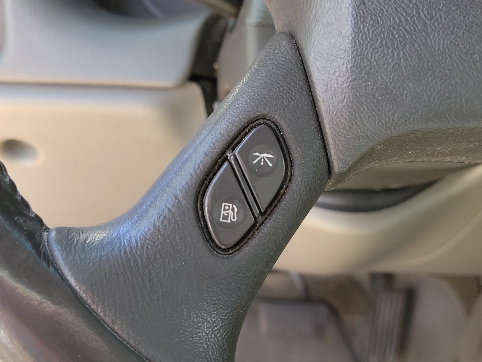 Used 2002 Chevrolet TrailBlazer LTZ RWD image 22